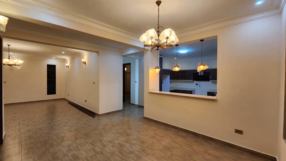 Spacious 5 bedroom house for sale in Kisaasi – Bahai