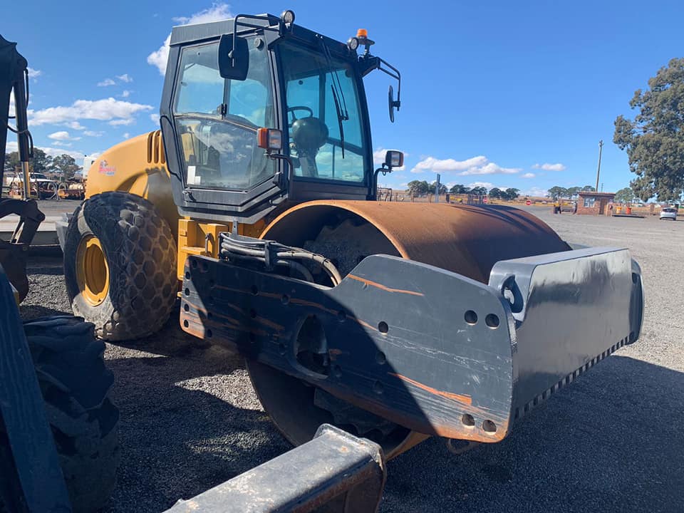 Excavator, grader, forklift, wheel loader training